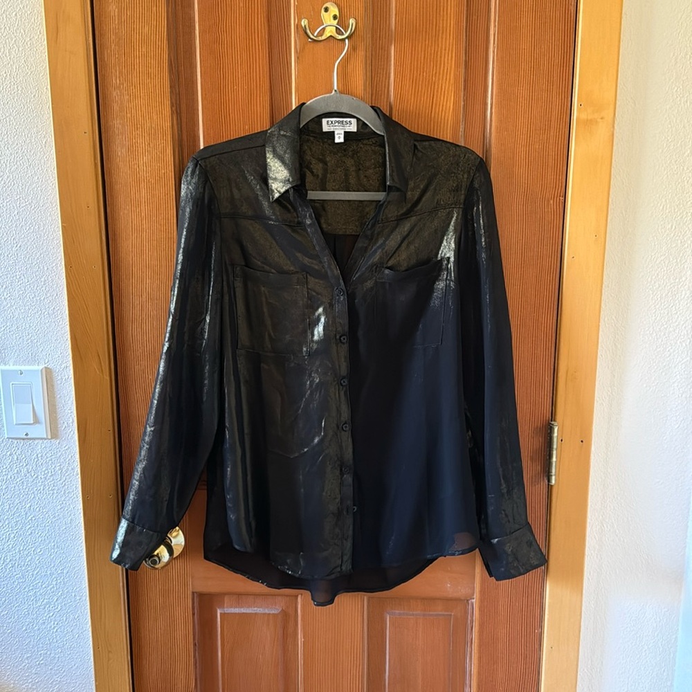Limited edition express portofino button down, size M, black/gold